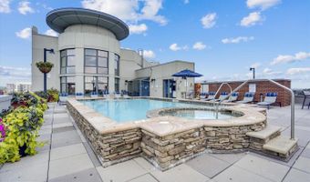 1021 N GARFIELD St 118, Arlington, VA 22201