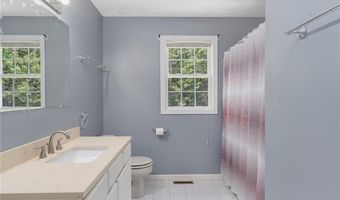 52 GINGER Trl, Coventry, RI 02816