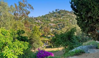 9835 Edgelake Dr, La Mesa, CA 91941
