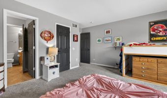 1124 Ashlyn Ln, Antioch, IL 60002