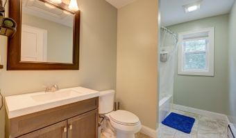 78 Bellevue Dr, Coventry, CT 06238