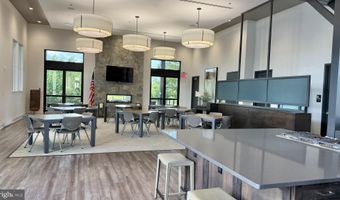 42747 CUSHING Ter, Ashburn, VA 20148