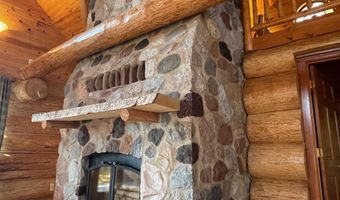 6856 Five Mile Pt, Allouez, MI 49805