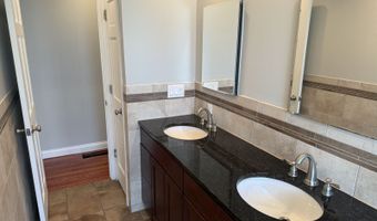 16 Canterbury, Athens, OH 45701