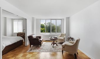 2939 VAN NESS St NW 938, Washington, DC 20008