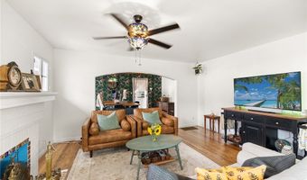 206 S Wisconsin St, Fallbrook, CA 92028