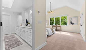709 N 5th Ave, Ann Arbor, MI 48104