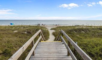 2111 W Ft Macon Rd 251, Atlantic Beach, NC 28512