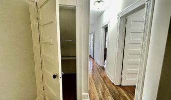 517 Brooks St, Bridgeport, CT 06608