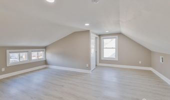 352 Prospect Ave, Avenel, NJ 07001