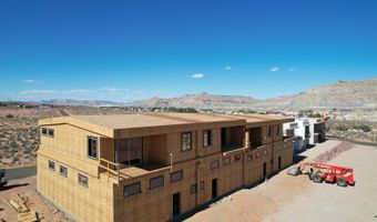 1330 E Lone Rock Vw, Big Water, UT 84741