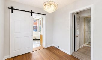 121 33RD St NE, Washington, DC 20019