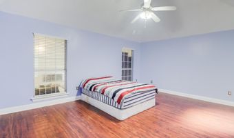 6909 N Rue Mornay, Biloxi, MS 39532