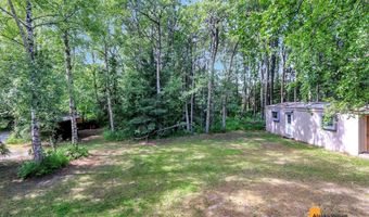 8210 Sundi Dr, Anchorage, AK 99502
