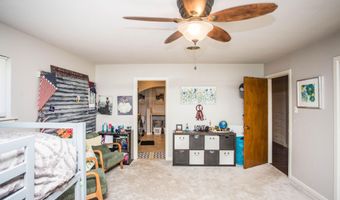 812 1st St, Abernathy, TX 79311