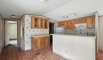 143 White Oak St, Alvarado, TX 76009