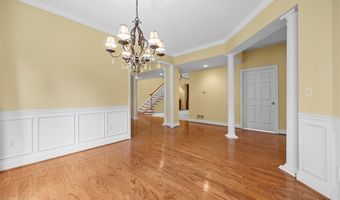 402 Providence Ct, Adams Twp., PA 16059