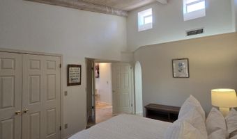 37206 N Tom Darlington Dr 1, Carefree, AZ 85377