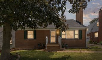 958 Cornell Dr, Alliance, OH 44601