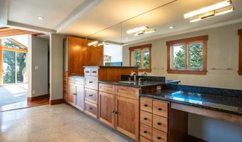 20 Cal Neva Dr, Crystal Bay, NV 89402