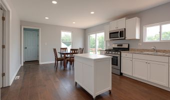 38717 N Lake St, Antioch, IL 60002