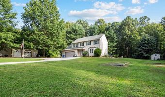 15 ORIOLE Ln, Reading, PA 19606