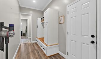 355 Shadows Lawn Dr, Athens, TN 37303