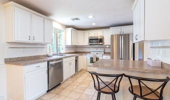 37 Yearling Run Rd, Bourne, MA 02532