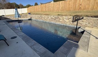 204 Piccadilly, Batesville, MS 38606