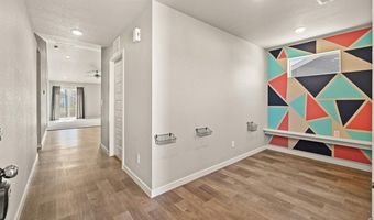 370 Cherokee Trl, Ault, CO 80610
