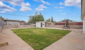 411 S 8th St, Anthony, TX 79821