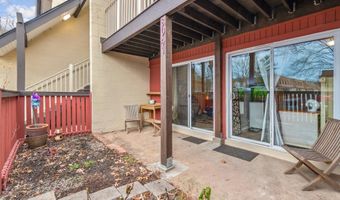 8041 PANTANO Pl 21, Alexandria, VA 22309