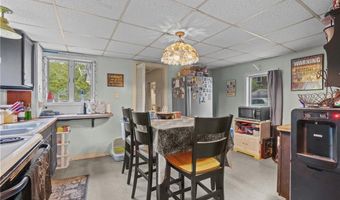 106 Providence Ave, East Providence, RI 02915