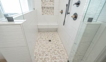 10 NE Armlei Dr, Andrews, TX 79714