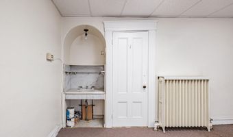 146 State St, Augusta, ME 04330
