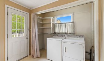 304 Central Blvd, Bayville, NJ 08721