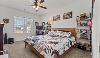 55 Walkabout Dr, Aberdeen, NC 28315