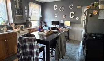 1475 Plainfield Pike, Johnston, RI 02919