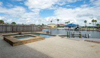 116 Bay Ct, Aransas Pass, TX 78336