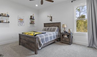 407 Goose Pointe Blvd, Biloxi, MS 39531