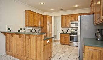310 Old Forge Dr, Bentonville, AR 72712