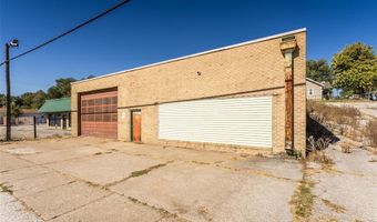 2726 E Broadway, Alton, IL 62002