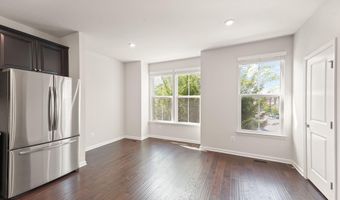 43400 APPLE ORCHARD Sq, Ashburn, VA 20148