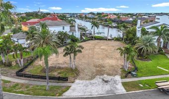 6005 ADAGIO Ln, Apollo Beach, FL 33572