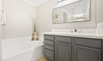 6467 Alexandri Cir, Carlsbad, CA 92011