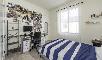 1858 Upland Dr, Ann Arbor, MI 48105