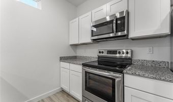 751 St Charles Pl, Bentonville, AR 72713