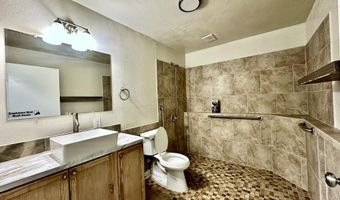 8040 Opal Cir, Anchorage, AK 99502