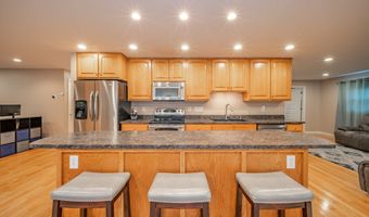 149 E 75th St, Anderson, IN 46013