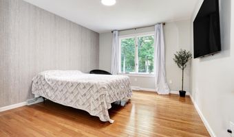 106 Hillside Ave, Absecon, NJ 08201